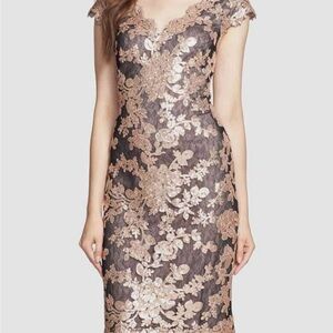Tadashi Shoji lace Paillette Cocktail Dress. Size 2